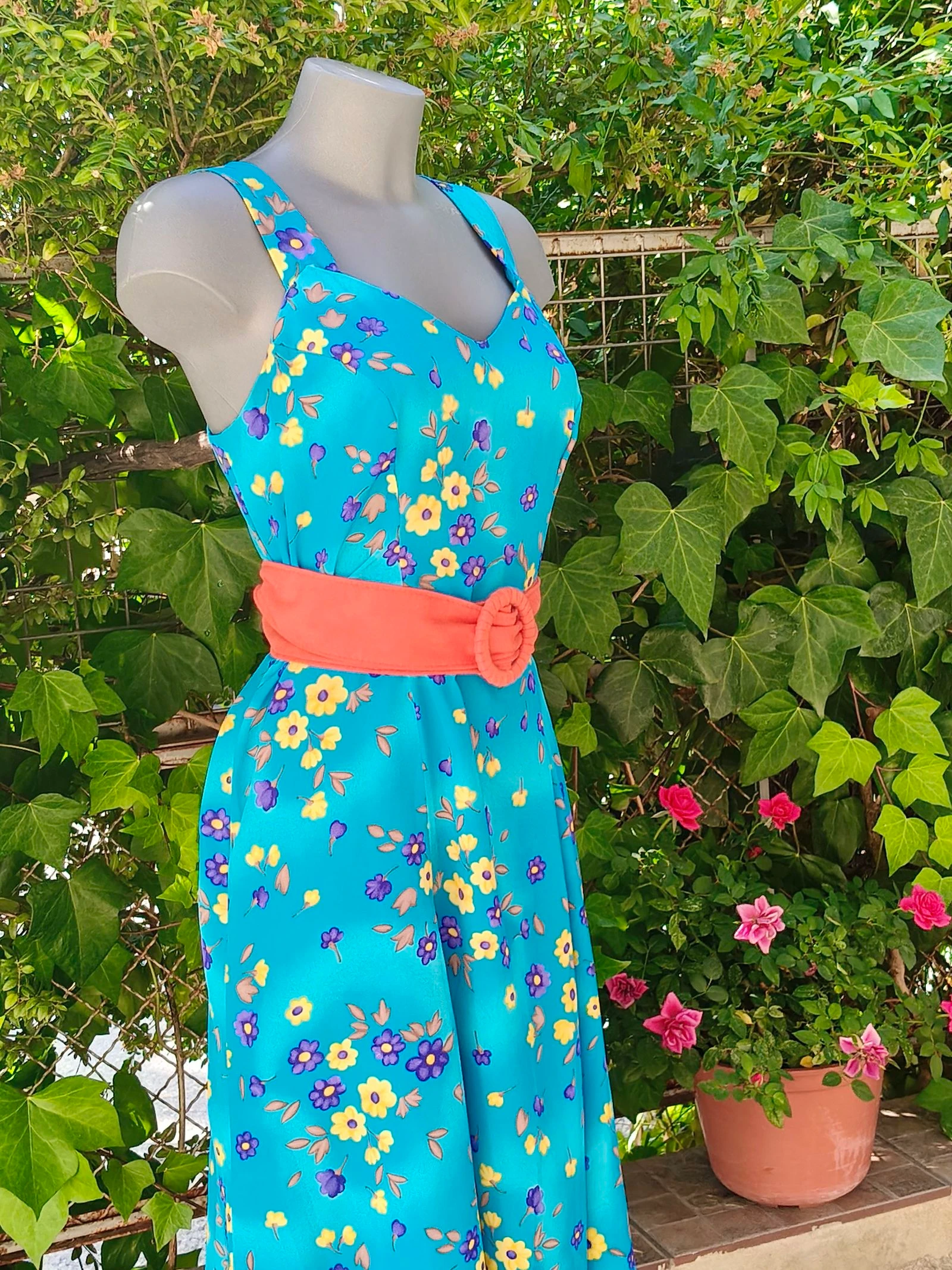 Robe fleurie vintage bleue – photo 5